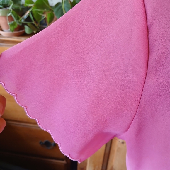 80s Vintage Rose Embroidered Blouse Scalloped Hem Bubblegum Pink Size S Coquette - Picture 6 of 14